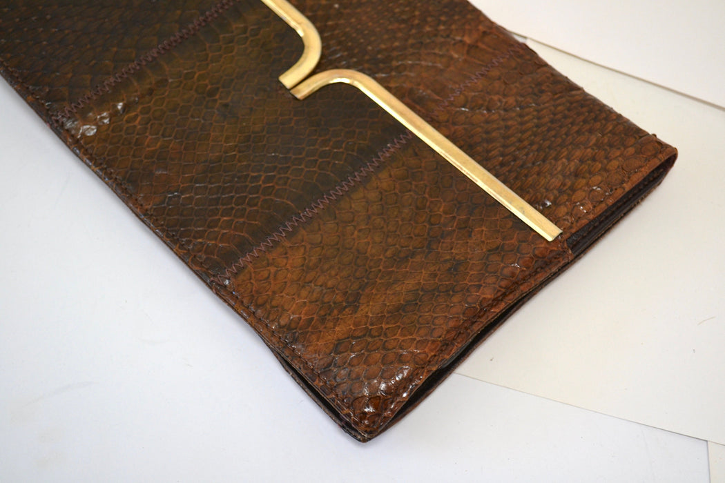 70s Vintage Brown Leather Clutch Snakeskin Python// Brown Patent Leather Snake Skin Bag Purse 1970's handbag party leather Gold Medium Bag