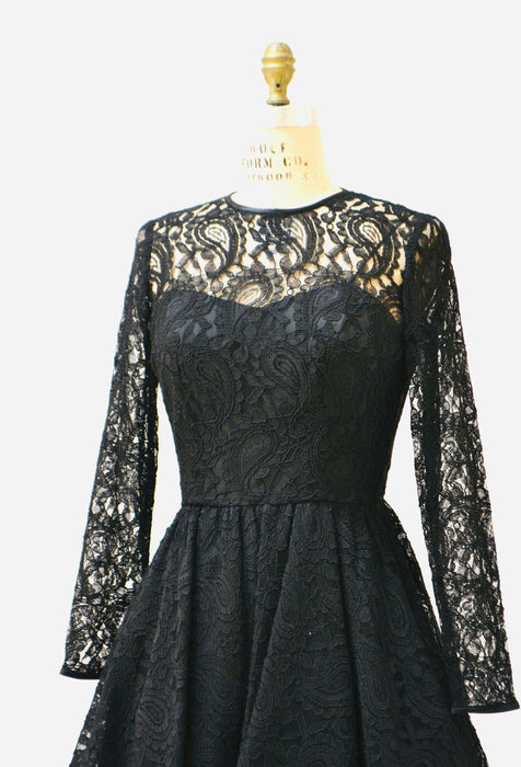 Vintage 80s 90s Black lace Dress Small Medium Long Sleeves Crinoline skirt// 90s does 50s Black Lace Party Dress Rimini Medium Paisley Lace