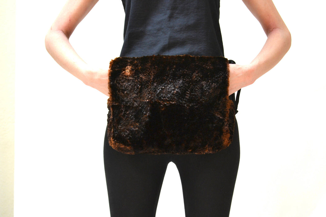 Vintage 1930s 1940s Brown Sheared Beaver Fur Muff Hand Warmer Fur Purse clutch Victorian Hand Beaver Fur Muff Winter wedding Hand warmer