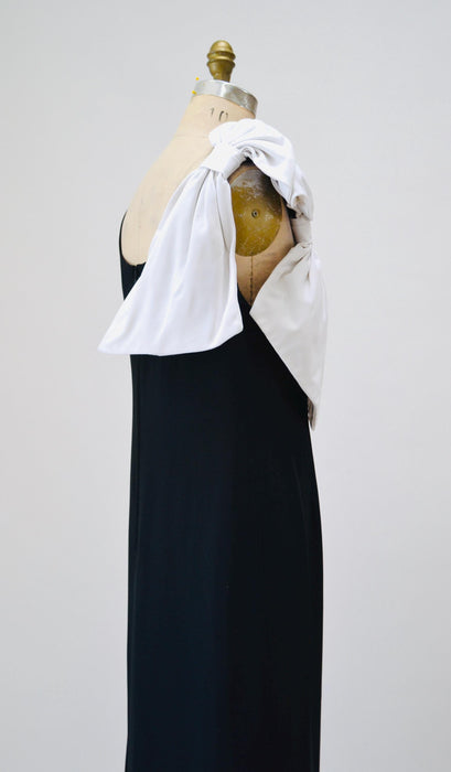 80s 90s Vintage Black Party Dress Black Evening Gown with Large White Bow// 90s Party Dress Bow Dress Medium Large 80s Evening Wedding Dress