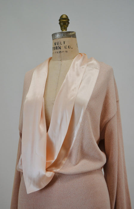 Vintage Pink Neutral Escada Sweater Sweater Small Medium Cotton Silk Pink Sweater Pull Over with Plunging neckline Summer Sweater