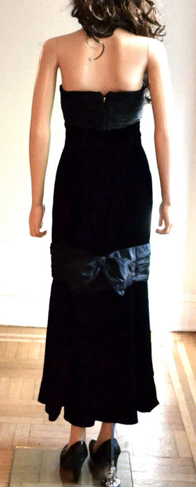 80s Vintage Black Evening Gown Prom Party Dress Size XS Small Carolyne Roehm// Vintage Black Strapless Evening Gown Velvet Silk XS/Small