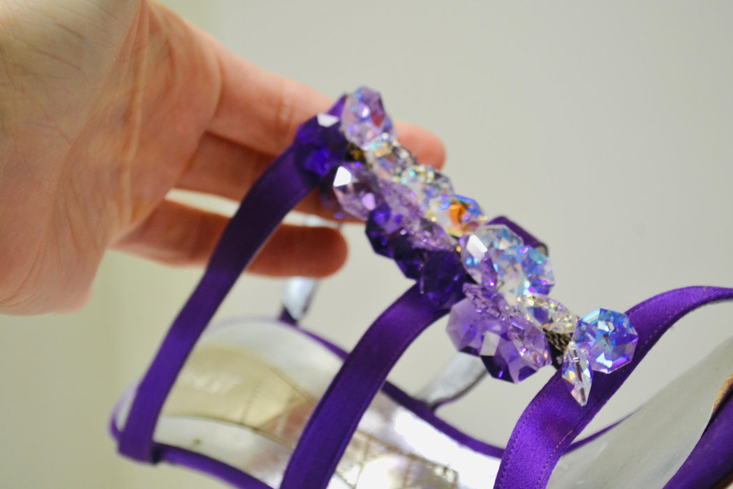 00s Purple Crystal Satin High Heel Sandals Shoes 39 9 Purple Silk Satin Evening High Heels Purple high Heel Jeweled Sandals 8 1/2 Magrit
