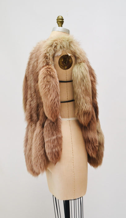 70s Vintage Fox   Tail Fur Vest Brown Size Small Medium// Vintage Fox Fur Vest Brown Small Medium Fox tail Fringe Fur Vest Brown Fox