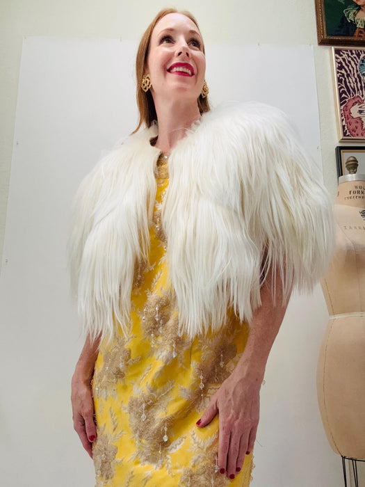 Vintage Valentino White Fur Jacket Mongolian Fur// Wedding Fur Vintage Cropped Jacket// Vintage White Cream Fur Winter Wedding Jacket