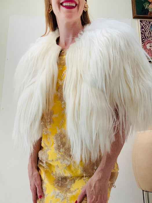 Vintage Valentino White Fur Jacket Mongolian Fur// Wedding Fur Vintage Cropped Jacket// Vintage White Cream Fur Winter Wedding Jacket
