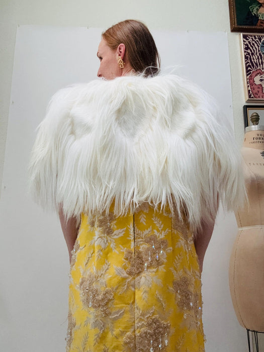 Vintage Valentino White Fur Jacket Mongolian Fur// Wedding Fur Vintage Cropped Jacket// Vintage White Cream Fur Winter Wedding Jacket
